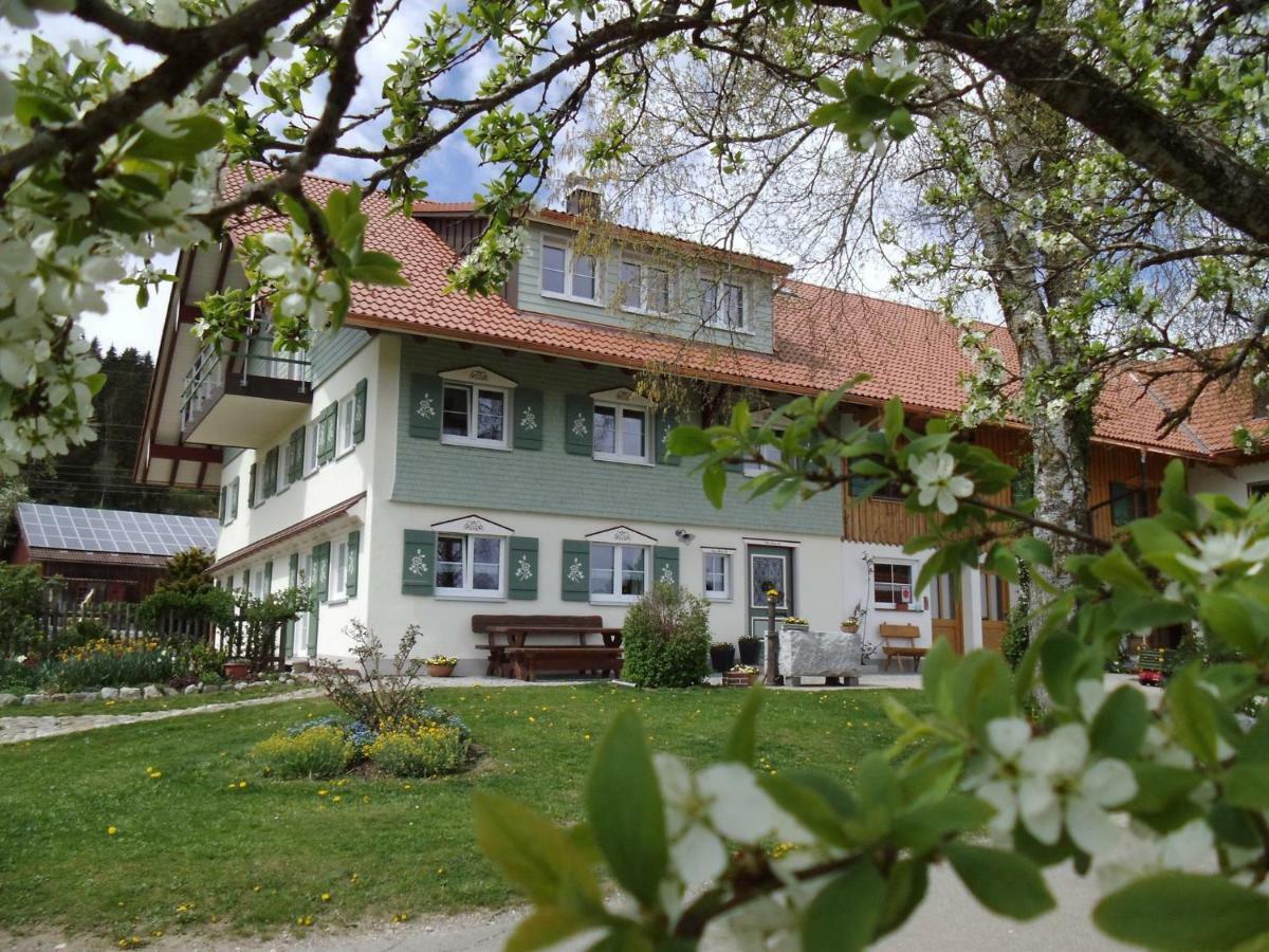 Rosenhof Bed & Breakfast Isny im Allgau Exterior photo